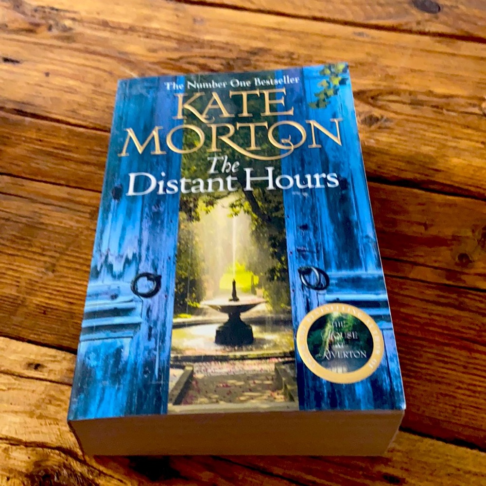 Kate Morton - The Distant Hours